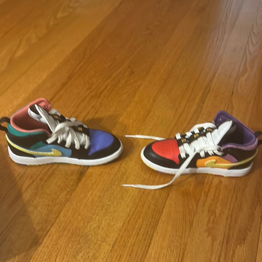 Jordan multi-color - Picture 4 of 14